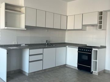 Venta 2 Ambientes al Frente c/Balcón terraza  a Estrenar