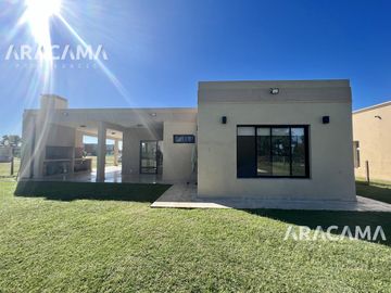 Casa en VENTA en  Lagos de San Eliseo - San Vicente