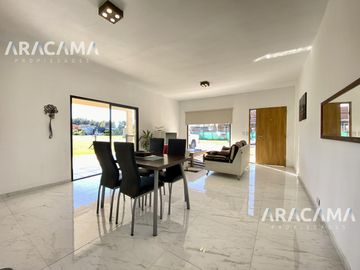 Casa en VENTA en  Lagos de San Eliseo - San Vicente