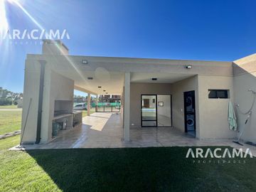Casa en VENTA en  Lagos de San Eliseo - San Vicente