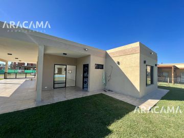 Casa en VENTA en  Lagos de San Eliseo - San Vicente
