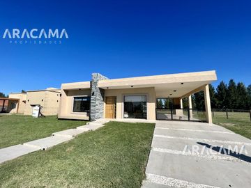 Casa en VENTA en  Lagos de San Eliseo - San Vicente