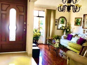 Venta de casa en Fuentes de Tepepan