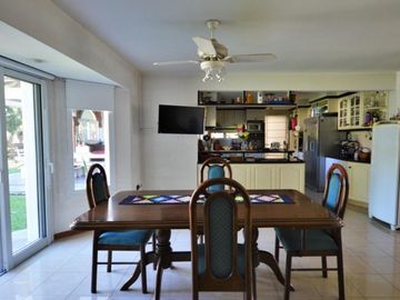 Casa - Francisco Alvarez