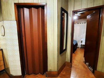 VENTA CASA CON LOCAL 200 M2 VALENTIN ALSINA