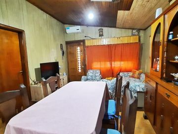 VENTA CASA CON LOCAL 200 M2 VALENTIN ALSINA