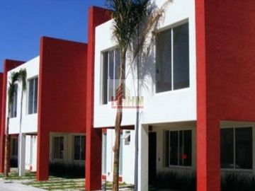 CONDOMINIO CASA MAGNA CASA VENTA CORREGIDORA QUERETARO