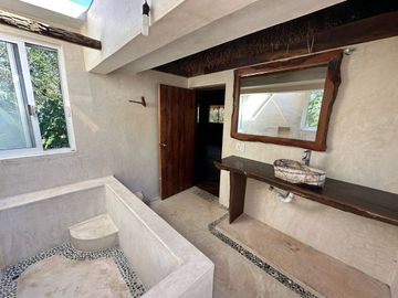 Venta Hotel y complejo ecológico exclusivo en Tulum, Q.Roo