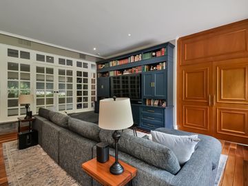 VENTA CASA EN LAS ÁGUILAS, ÁGUILA REAL