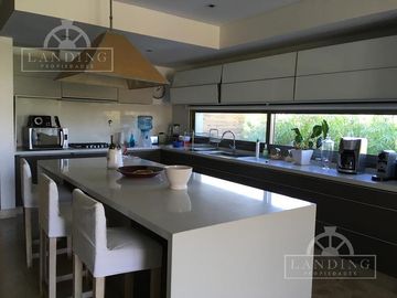 Casa en Barrio Náutico Albanueva - Rincón de Milberg