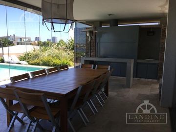 Casa en Barrio Náutico Albanueva - Rincón de Milberg