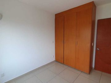 Casa en Venta en Paseos del Bosque, 3 Recámaras, 2.5 Baños, Gran Ubicación !!