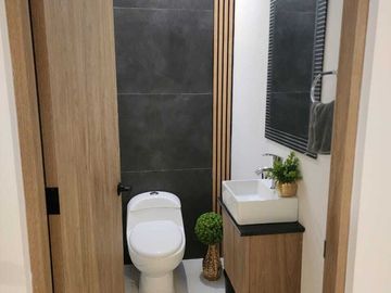 Venta de Hermosa Casa en Cañadas del Arroyo! 3 Recámaras, 2 en PB, 3.5 Baños