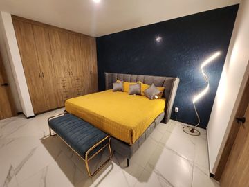 Venta de Hermosa Casa en Cañadas del Arroyo! 3 Recámaras, 2 en PB, 3.5 Baños