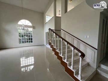 Casa en venta en Lomas del Sahuatoba