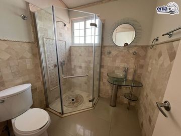 Casa en venta en Lomas del Sahuatoba