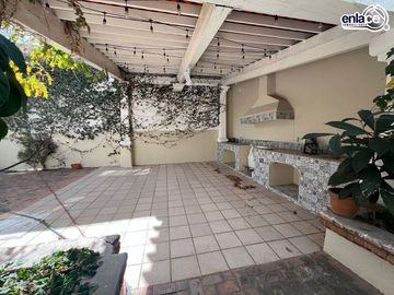 Casa en venta en Lomas del Sahuatoba