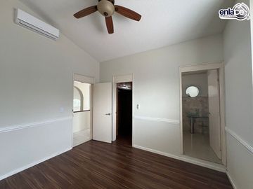 Casa en venta en Lomas del Sahuatoba