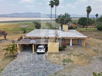 CASA DE CAMPO EN VENTA EN VILLA CORONA-LAGUNA DE ATOTONILCO