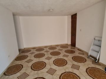 Casa en venta de 28 dormitorios c/ cochera en San Miguel, Lima, Perú