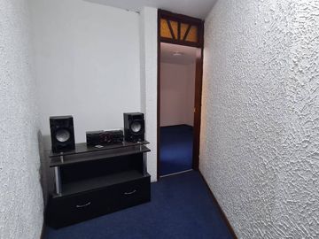 Casa en venta de 28 dormitorios c/ cochera en San Miguel, Lima, Perú