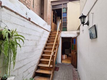Casa en venta en Lima de 4 dormitorios c/ cochera en Santiago de Surco