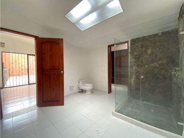 Alquiler de Casa Comercial Sector Pinares Pereira