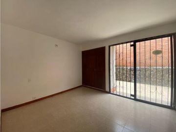 Alquiler de Casa Comercial Sector Pinares Pereira