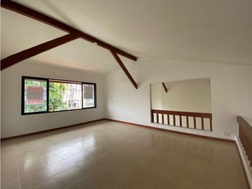 Alquiler de Casa Comercial Sector Pinares Pereira