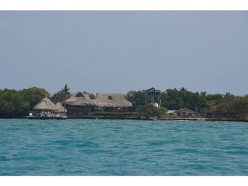 VENTA CASA DE PLAYA EN ISLA DEL ROSARIO - TINTIPAN