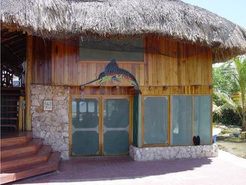 VENTA CASA DE PLAYA EN ISLA DEL ROSARIO - TINTIPAN