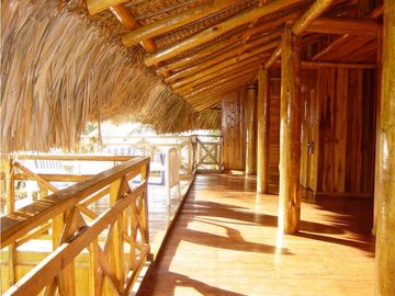 VENTA CASA DE PLAYA EN ISLA DEL ROSARIO - TINTIPAN