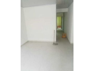 LUXA VENDE CASA 2 PISOS. INDEPENDIENTES. BARRIO EL UVO-SECTOR NORTE