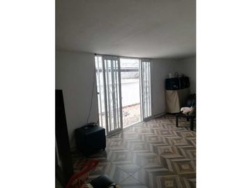 LUXA VENDE CASA 2 PISOS. INDEPENDIENTES. BARRIO EL UVO-SECTOR NORTE