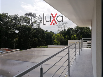 LUXA VENDE O PERMUTA CASA CAMPESTRE PARCELACIÓN CANTACLARO, RIO BLANCO