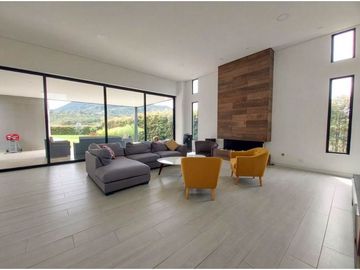 Casa para Arriendo en La Ceja Antioquia