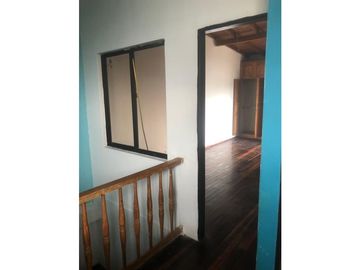 CASA EN VENTA/BARRIO PANAMA
