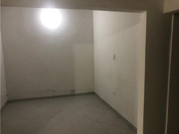 CASA EN VENTA/BARRIO PANAMA