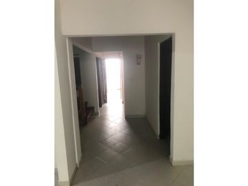 CASA EN VENTA/BARRIO PANAMA