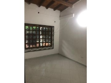 CASA EN VENTA/BARRIO PANAMA
