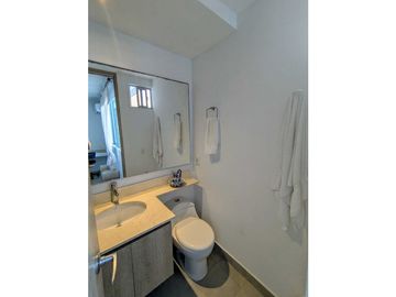 VENDO HERMOSO APARTAMENTO 136MTS, 3 ALCOBAS, PORTAL DE GENOVES