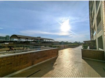 VENDO HERMOSO APARTAMENTO 136MTS, 3 ALCOBAS, PORTAL DE GENOVES