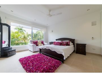 VENTA/PERMUTA LINDA CASA EN EL PEÑON GIRARDOT JA