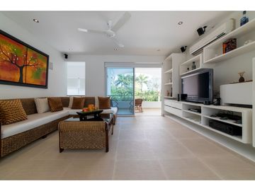 VENTA/PERMUTA LINDA CASA EN EL PEÑON GIRARDOT JA