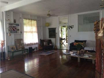 Venta: Casa 5 recámaras en Zona del Canal