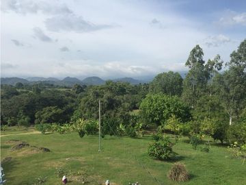 Venta: Terreno con casa en Las Lajas (Cabuya)