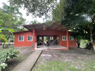 Venta: Lote de 4hcts en La Ermita de san Carlos con Casa y Cabañas