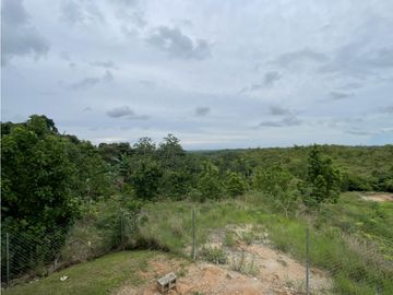 Venta: Lote de 4hcts en La Ermita de san Carlos con Casa y Cabañas