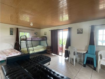 Venta: Lote de 4hcts en La Ermita de san Carlos con Casa y Cabañas