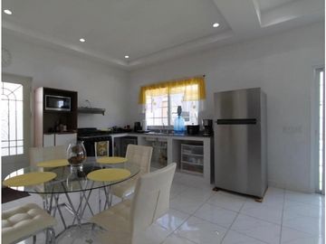 VENTA DE CASA  DE PLAYA EN COSTA ESMERALDA